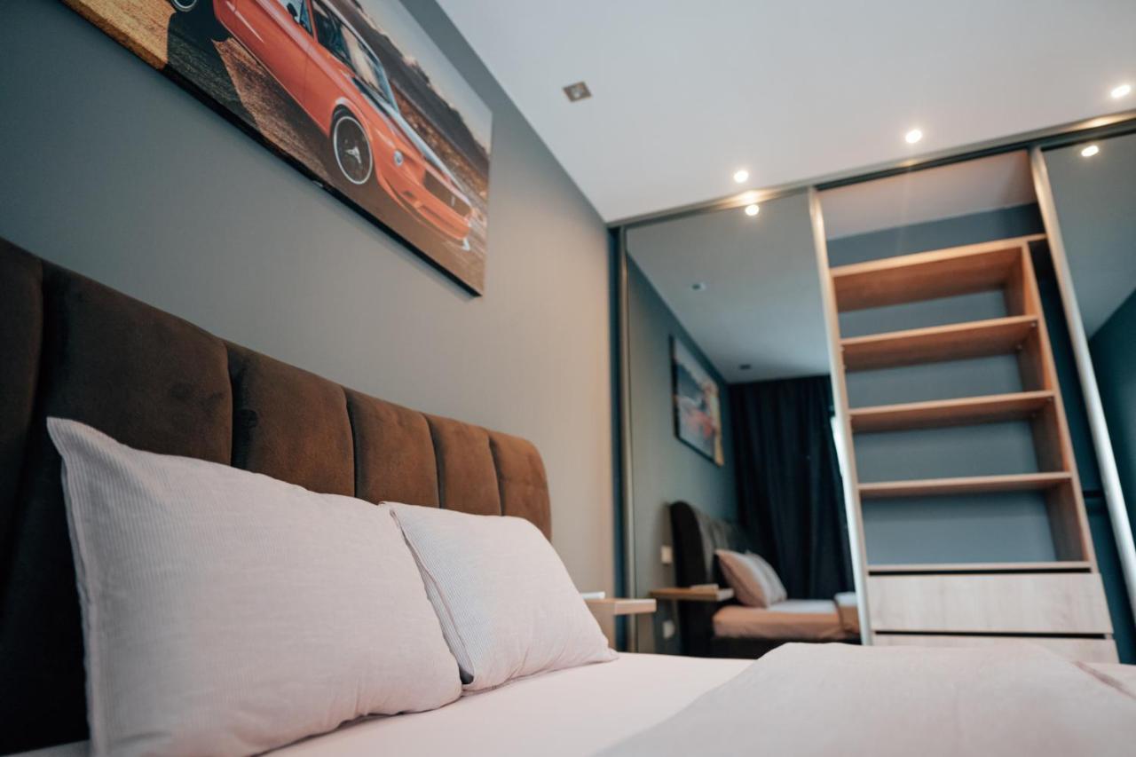 Thome Arena Residence คลูจ-นาโปกา ภายนอก รูปภาพ