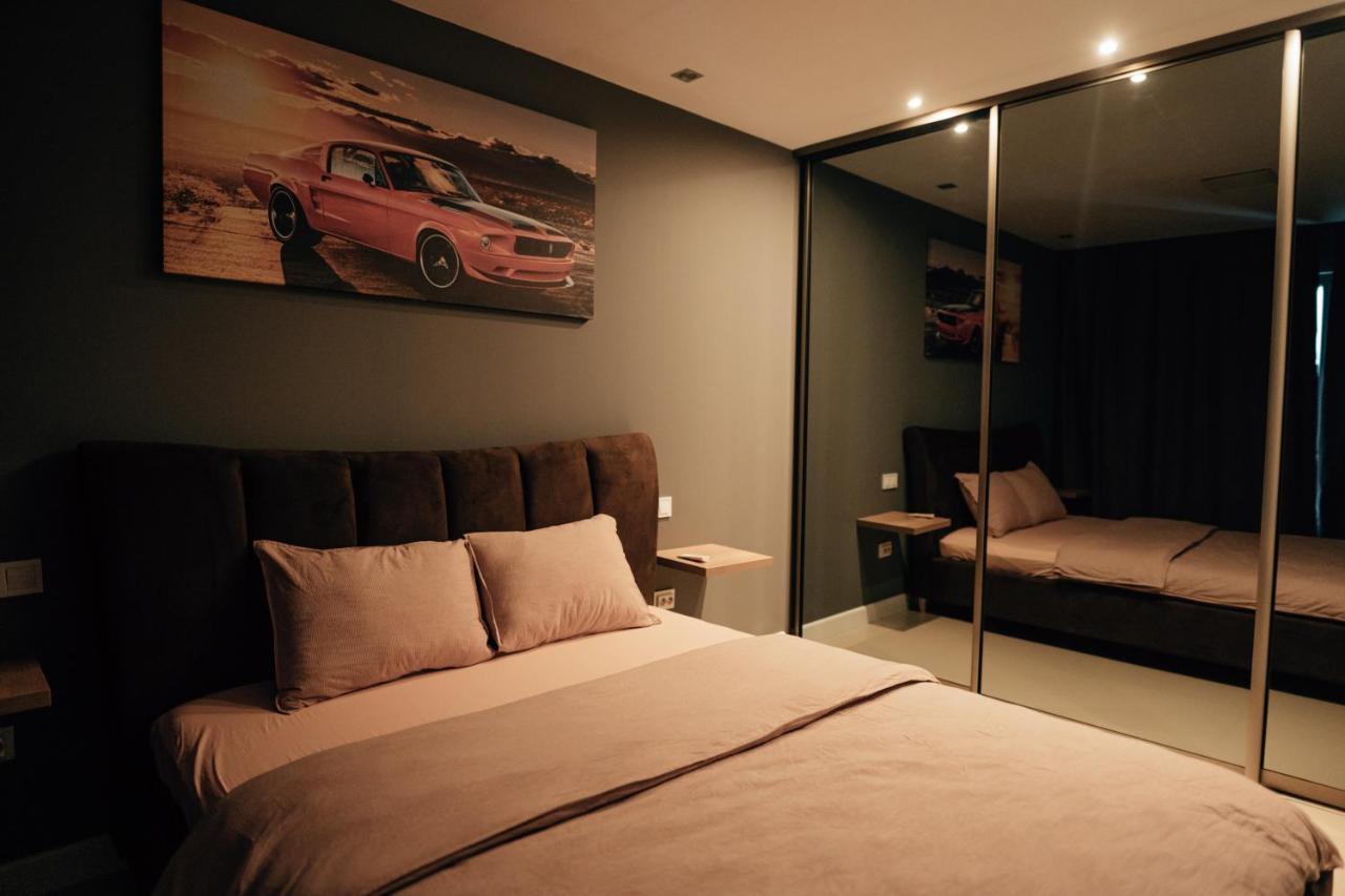 Thome Arena Residence คลูจ-นาโปกา ภายนอก รูปภาพ